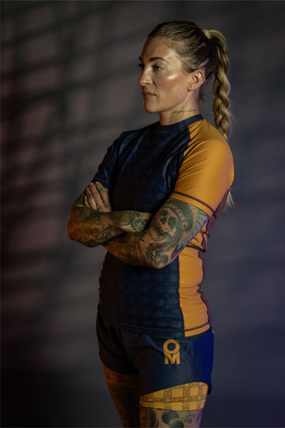 OM FOUNDRY SERIES WOMEN'S 2-1 SHORTS (PRE-ORDER SHIPPING 10/21*)
